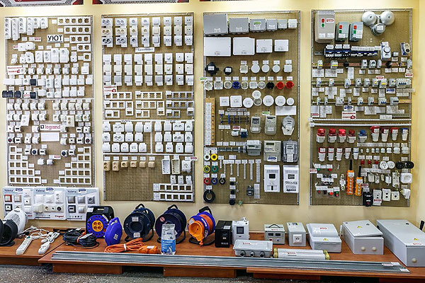 Склад электрики Промартбай Склад-магазин электрики